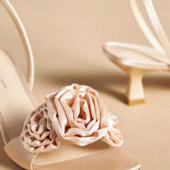 New Anthropologie Florette Heels - Picture 2 of 3